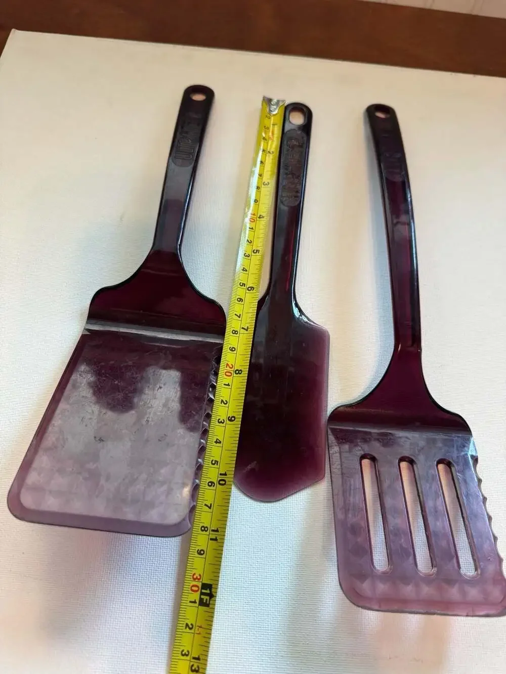 Vintage Ultratemp 3-Piece Kitchen Utensil Set - Burgundy Slotted Turners and Spa